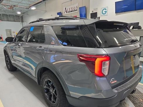 Used 2022 Ford Explorer Timberline AWD/4WD image 3