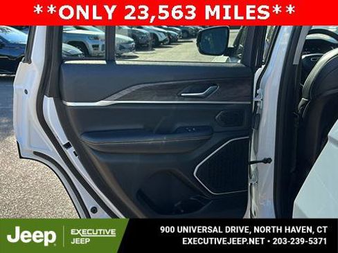Certified 2022 Jeep Grand Cherokee Limited image 23