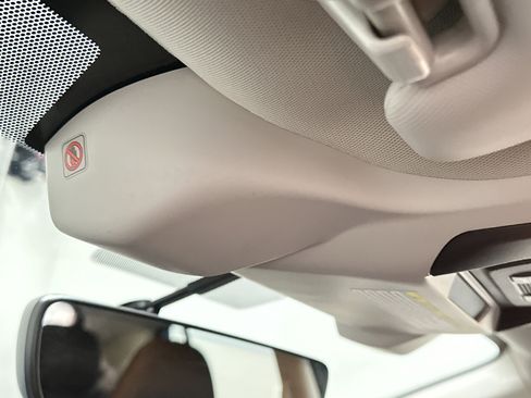 Used 2023 Subaru Impreza 2.0i image 33