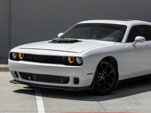 Used 2020 Dodge Challenger R/T w/ Blacktop Package RWD image 7