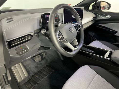 Used 2025 Volkswagen ID.4 Pro image 22