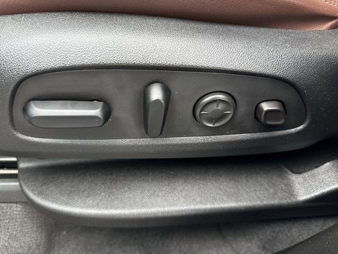 Used 2020 Buick Enclave Avenir w/ LPO, Floor Liner Package image 14