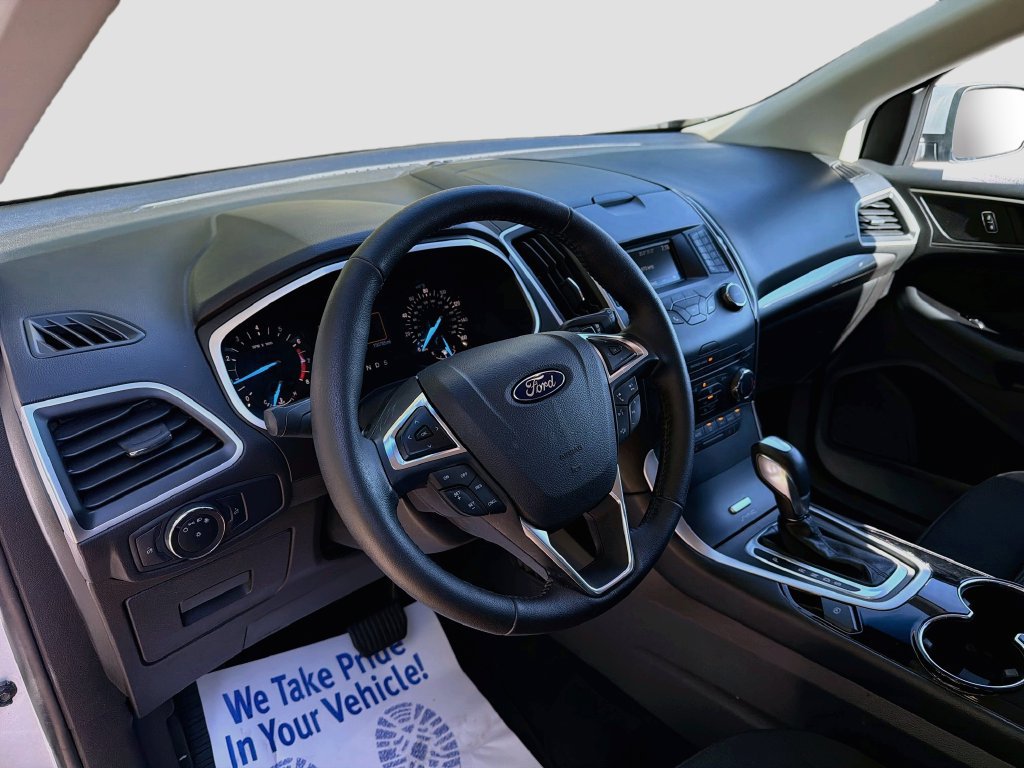 Used 2017 Ford Edge SEL FWD image 9