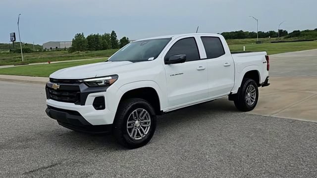 New 2026 Chevrolet Colorado LT w/ LT Convenience Package AWD/4WD image 4