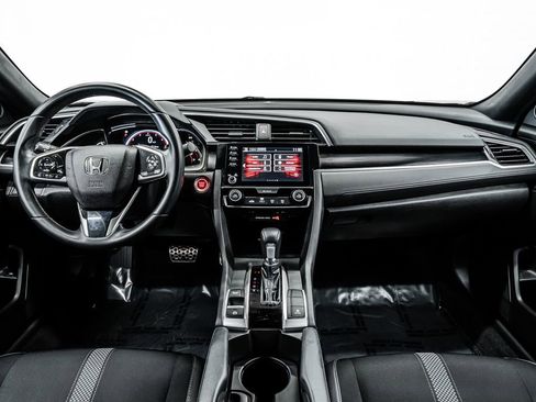 Used 2019 Honda Civic Sport image 11