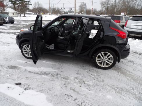 Used 2013 Nissan Juke SV image 10