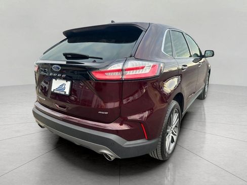 Used 2022 Ford Edge Titanium AWD/4WD image 7