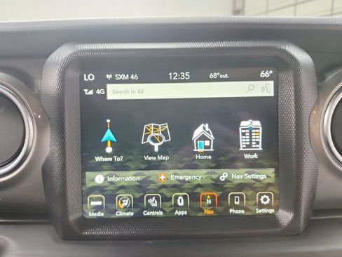 Used 2023 Jeep Wrangler Sahara w/ Cold Weather Group image 28