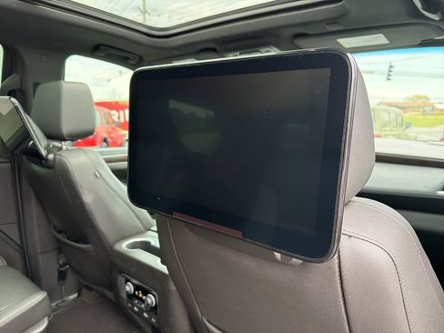 Used 2021 Chevrolet Tahoe Z71 w/ Rear Media and Nav Package image 23