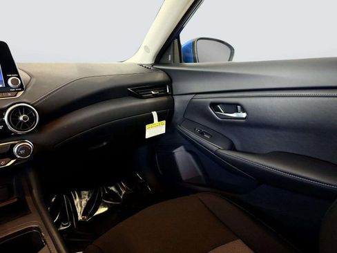 New 2025 Nissan Sentra SV w/ Trunk Package image 20