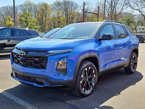 Used 2026 Chevrolet Equinox RS image 3