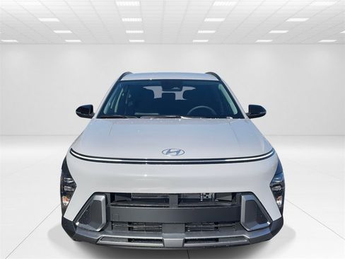 New 2026 Hyundai Kona SEL Premium image 2