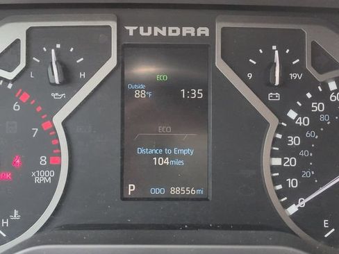 Used 2024 Toyota Tundra SR5 w/ SR5 Premium Package AWD/4WD image 36