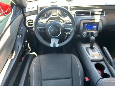 Used 2010 Chevrolet Camaro LS RWD image 9
