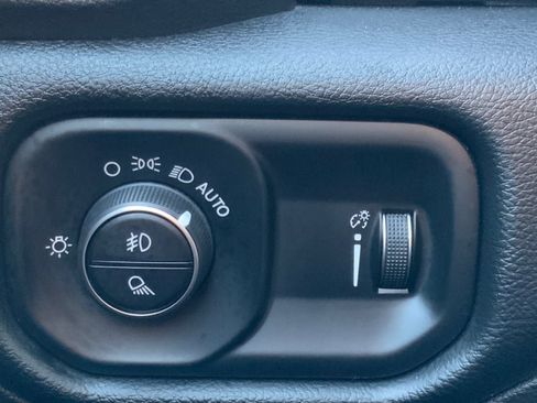 Used 2020 RAM 1500 Sport w/ Alpine Leather & Sound Group image 17