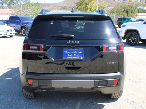 New 2026 Jeep Cherokee Laredo AWD/4WD image 5
