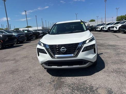 Used 2023 Nissan Rogue S FWD image 8