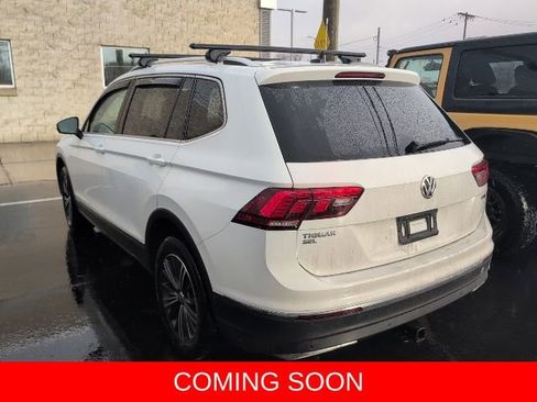 Used 2019 Volkswagen Tiguan SEL image 3