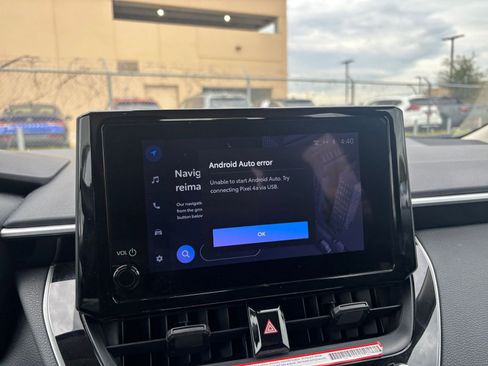 Used 2025 Toyota Corolla LE image 21