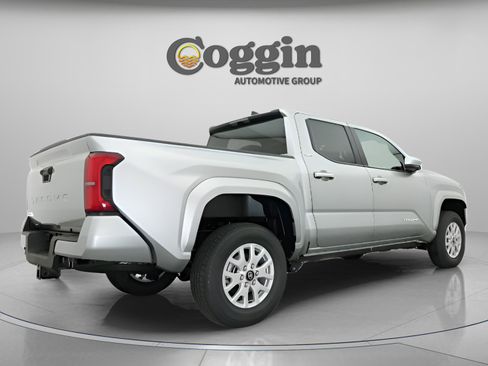 New 2026 Toyota Tacoma SR5 AWD/4WD image 19