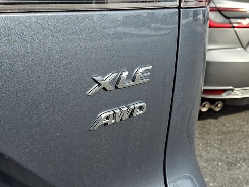 New 2026 Toyota Corolla Cross XLE image 6