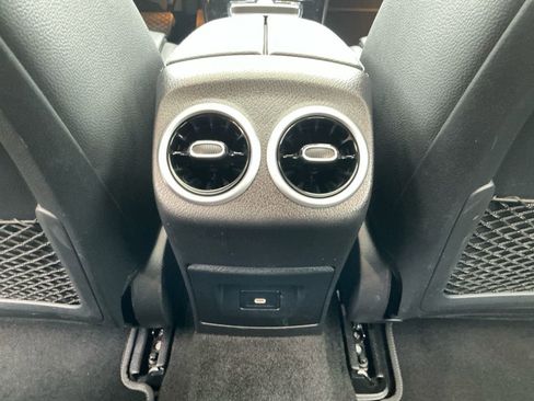 Used 2025 Mercedes-Benz CLA 250 4MATIC image 20