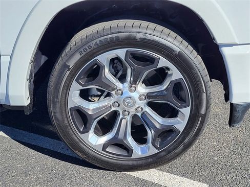 Certified 2022 RAM 1500 Limited image 6
