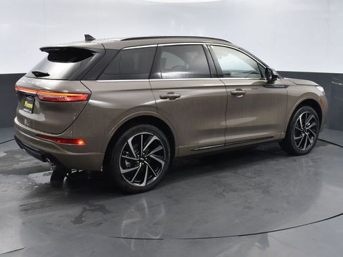 New 2025 Lincoln Corsair Grand Touring w/ Equipment Group 301A image 4