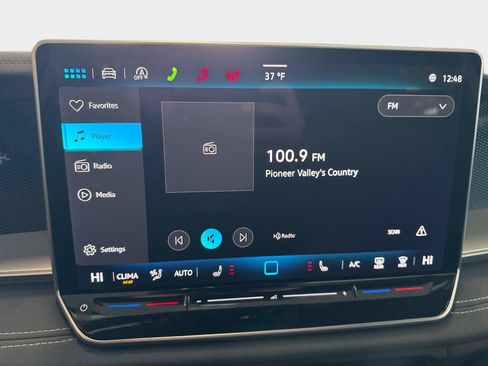 New 2026 Volkswagen Tiguan SE image 25