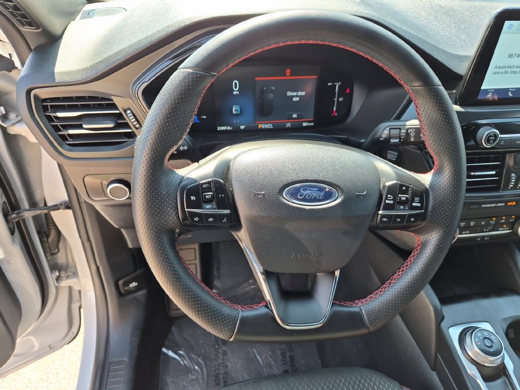 Used 2026 Ford Escape ST-Line FWD image 22