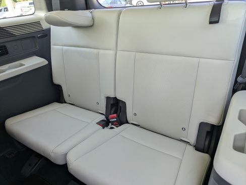 Used 2024 Hyundai Santa Fe SEL FWD image 13