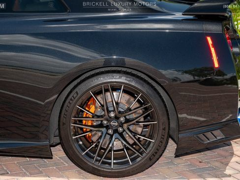 Used 2020 Nissan GT-R Premium w/ Premium Interior Package AWD/4WD image 48