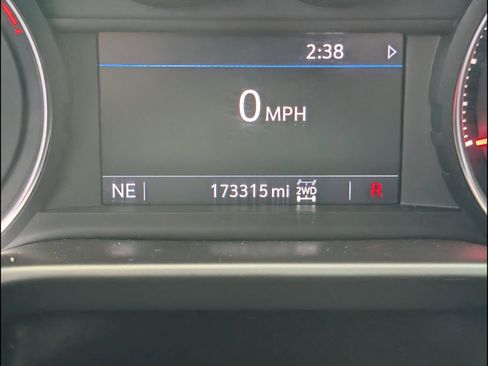 Used 2020 Chevrolet Silverado 1500 LT w/ Z71 Off-Road Package image 20