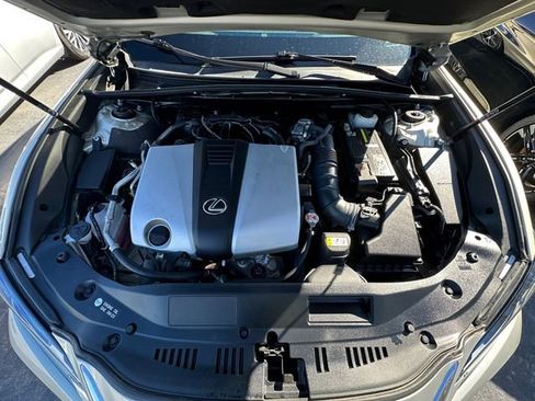 Used 2022 Lexus ES 350 w/ Premium Package image 31