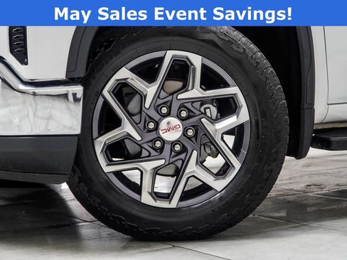 Used 2024 GMC Sierra 1500 SLT w/ SLT Premium Plus Package AWD/4WD image 3