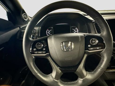 Used 2022 Honda Passport Elite image 11