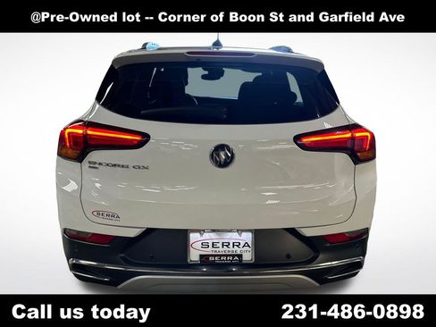 Used 2020 Buick Encore GX Essence w/ Advanced Technology Package AWD/4WD image 4