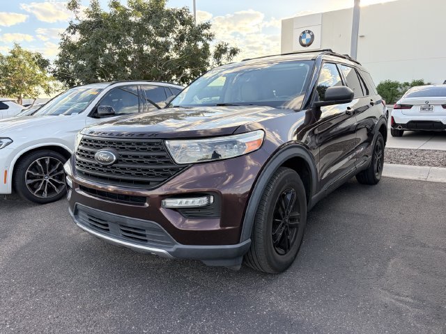 Used 2020 Ford Explorer XLT w/ Equipment Group 202A AWD/4WD image 1