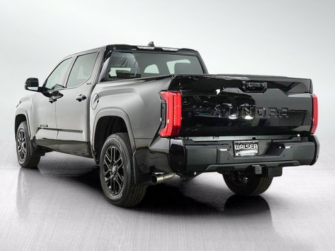 Used 2025 Toyota Tundra Limited AWD/4WD image 5