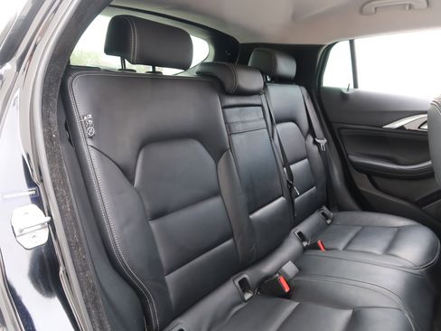 Used 2017 INFINITI QX30 image 30