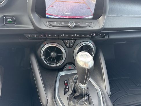 Used 2017 Chevrolet Camaro SS image 19