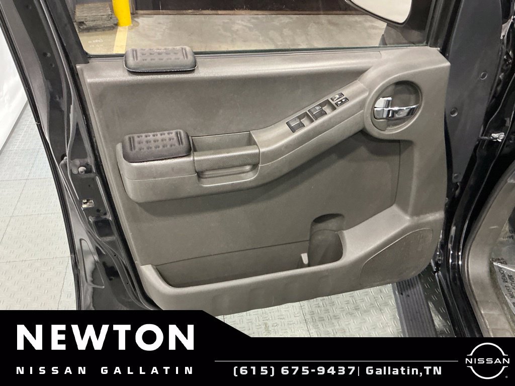 Used 2012 Nissan Xterra PRO-4X AWD/4WD image 29