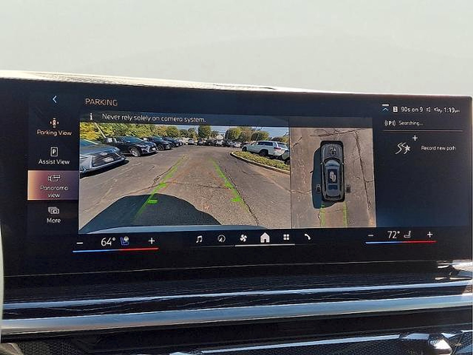 Used 2026 BMW X7 xDrive40i w/ M Sport Package AWD/4WD image 17