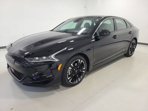 Used 2024 Kia K5 GT-Line AWD/4WD image 3