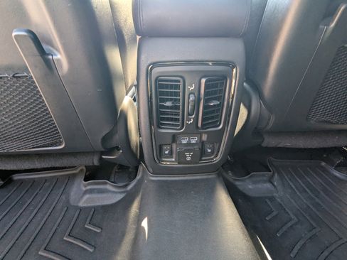 Used 2021 Jeep Grand Cherokee High Altitude image 14