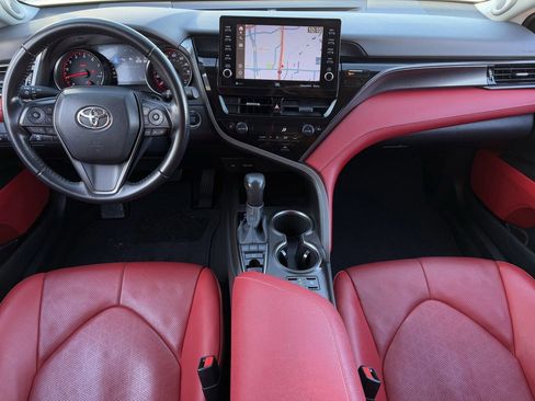 Used 2021 Toyota Camry XSE image 12