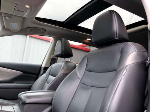 Used 2015 Nissan Murano SL w/ SL Technology Package image 16