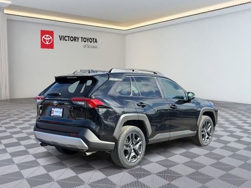 Used 2024 Toyota RAV4 Adventure image 4