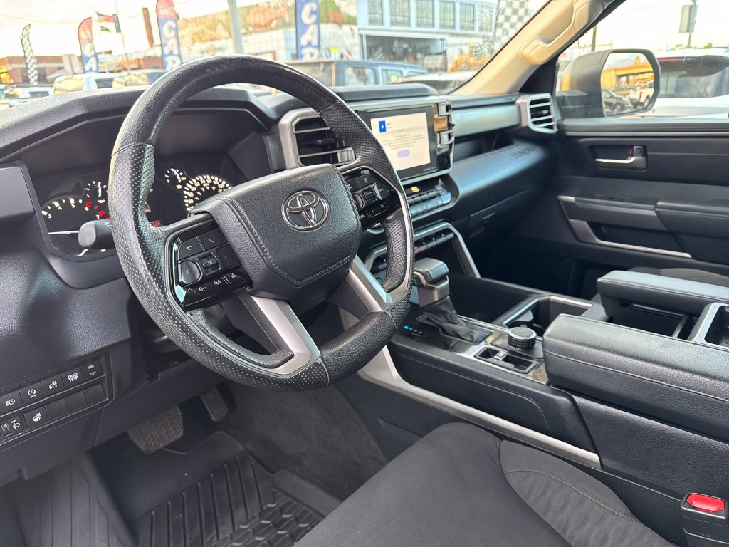 Used 2022 Toyota Tundra SR5 AWD/4WD image 23