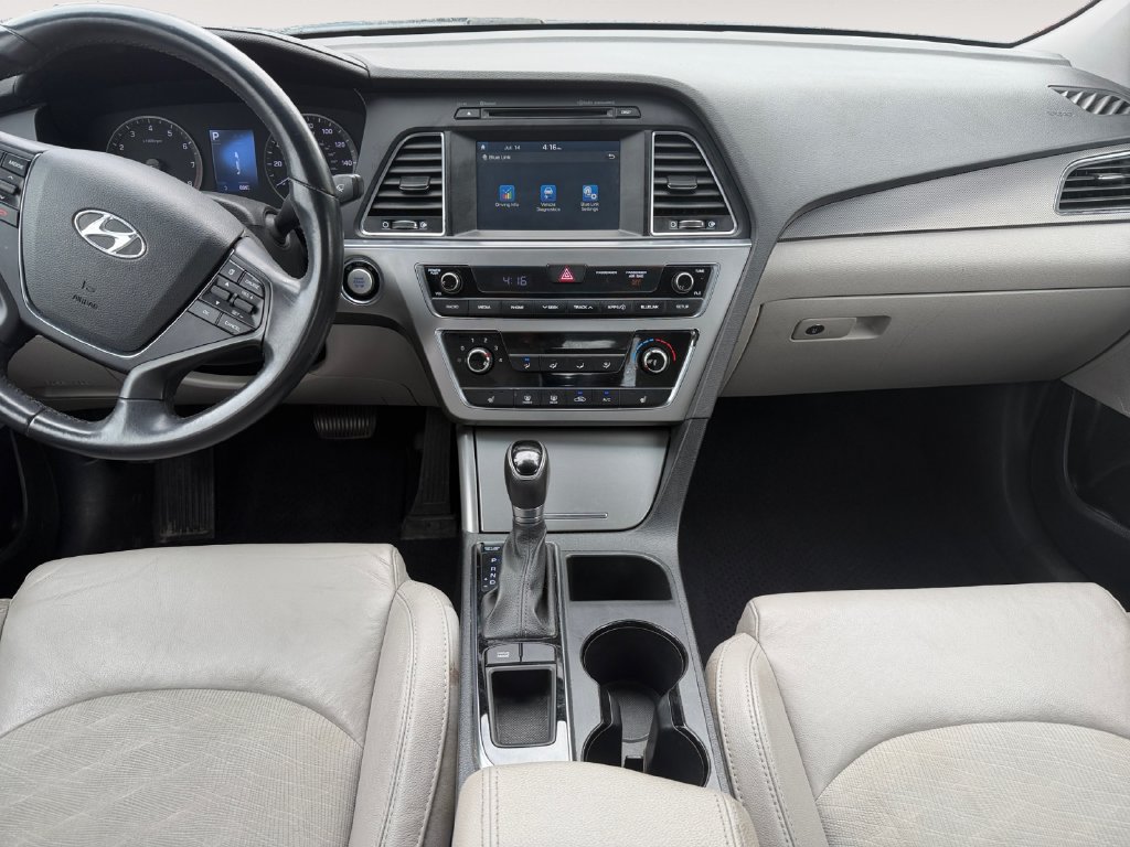 Used 2017 Hyundai Sonata Sport w/ Value Edition Package 02 FWD image 10